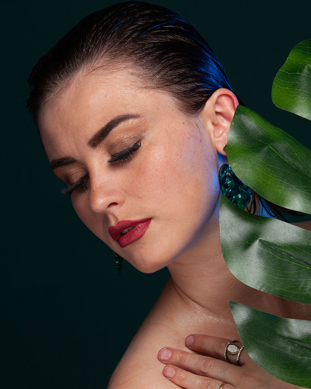 Dodge and Burn effect, High-End Photo Retouching