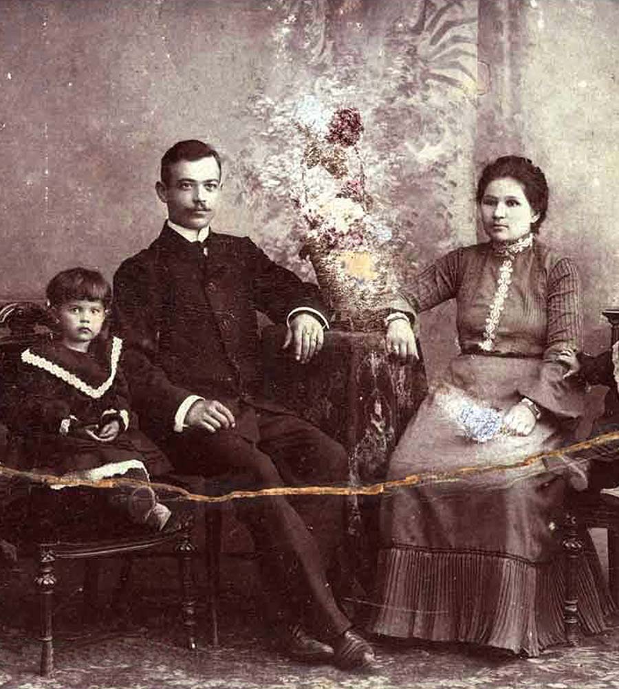 Photo Restoration Service