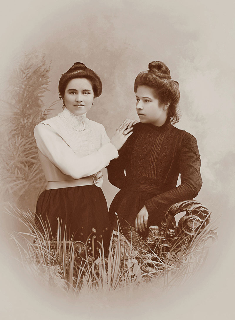 Water Damaged Photo Restoring Service, Photo Restoration Service